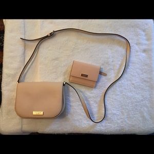 Small crossbody bag with small wallet